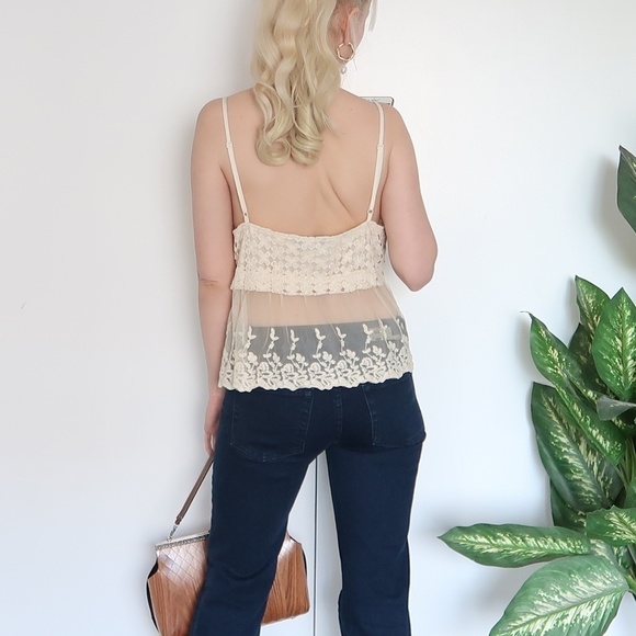 ASTR spagetti strap partly see trough lace top - Picture 3 of 8